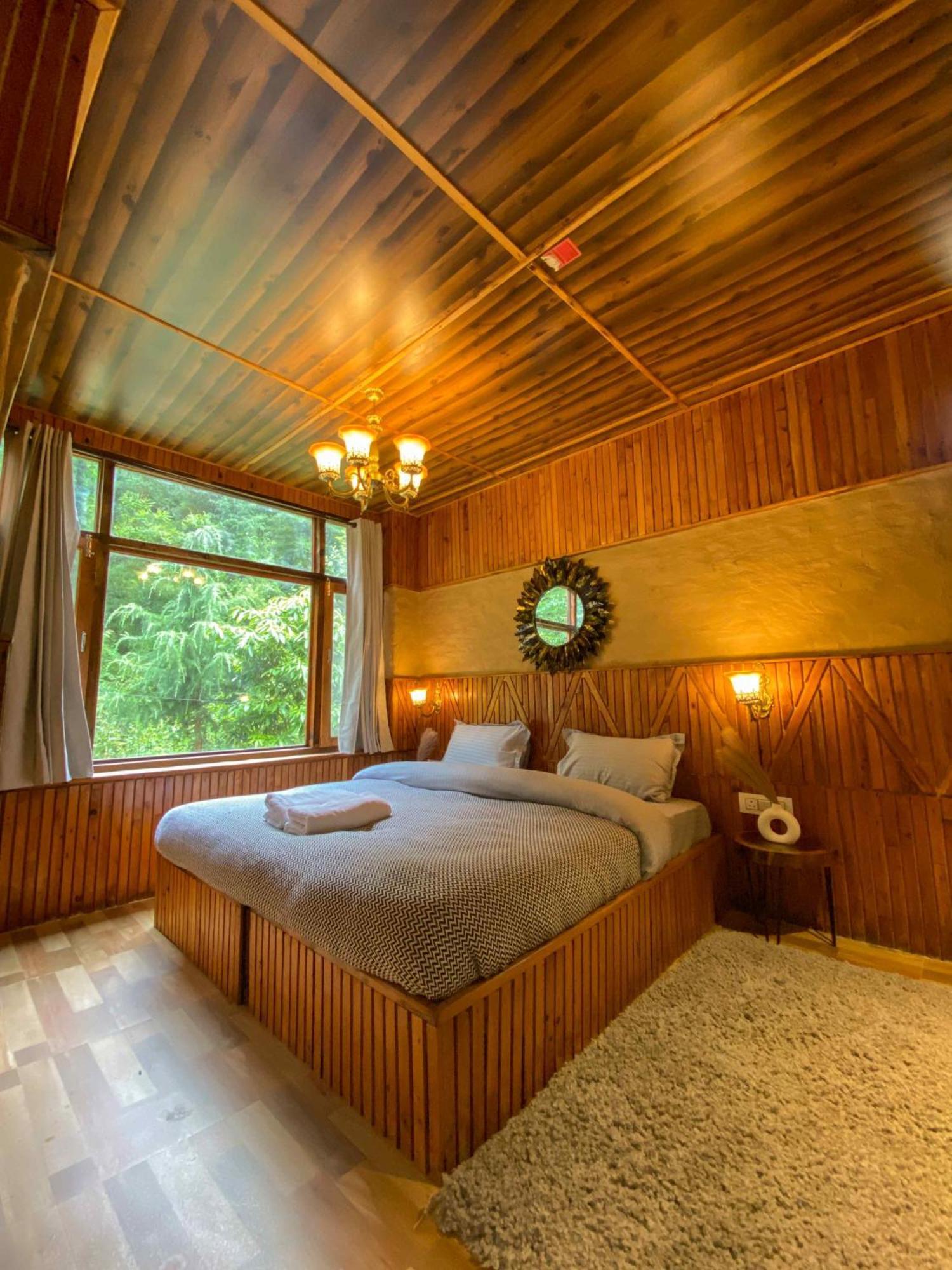Whoopers Boutique Resort Jibhi Exterior foto