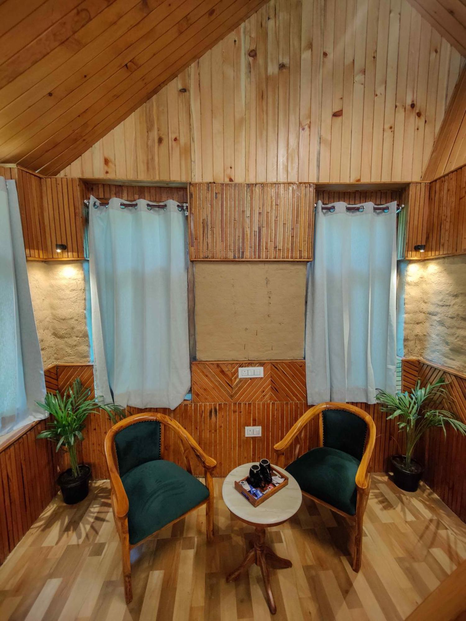 Whoopers Boutique Resort Jibhi Exterior foto